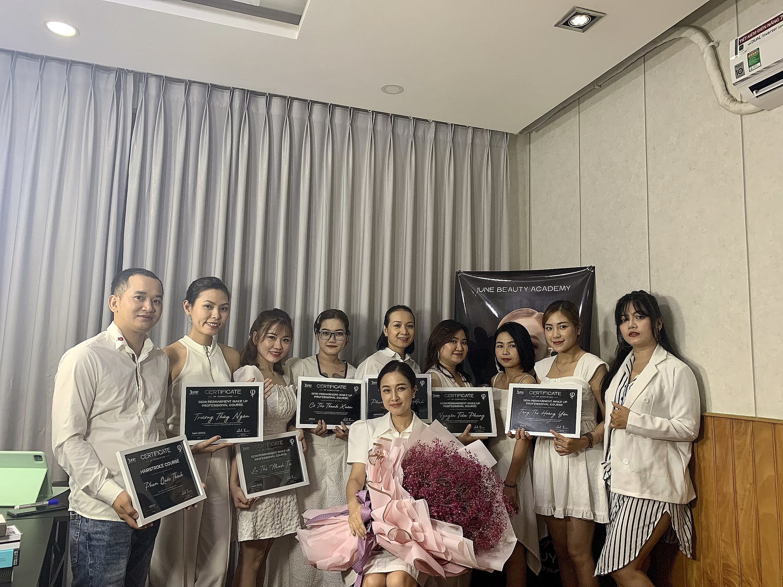 June Beauty Academy