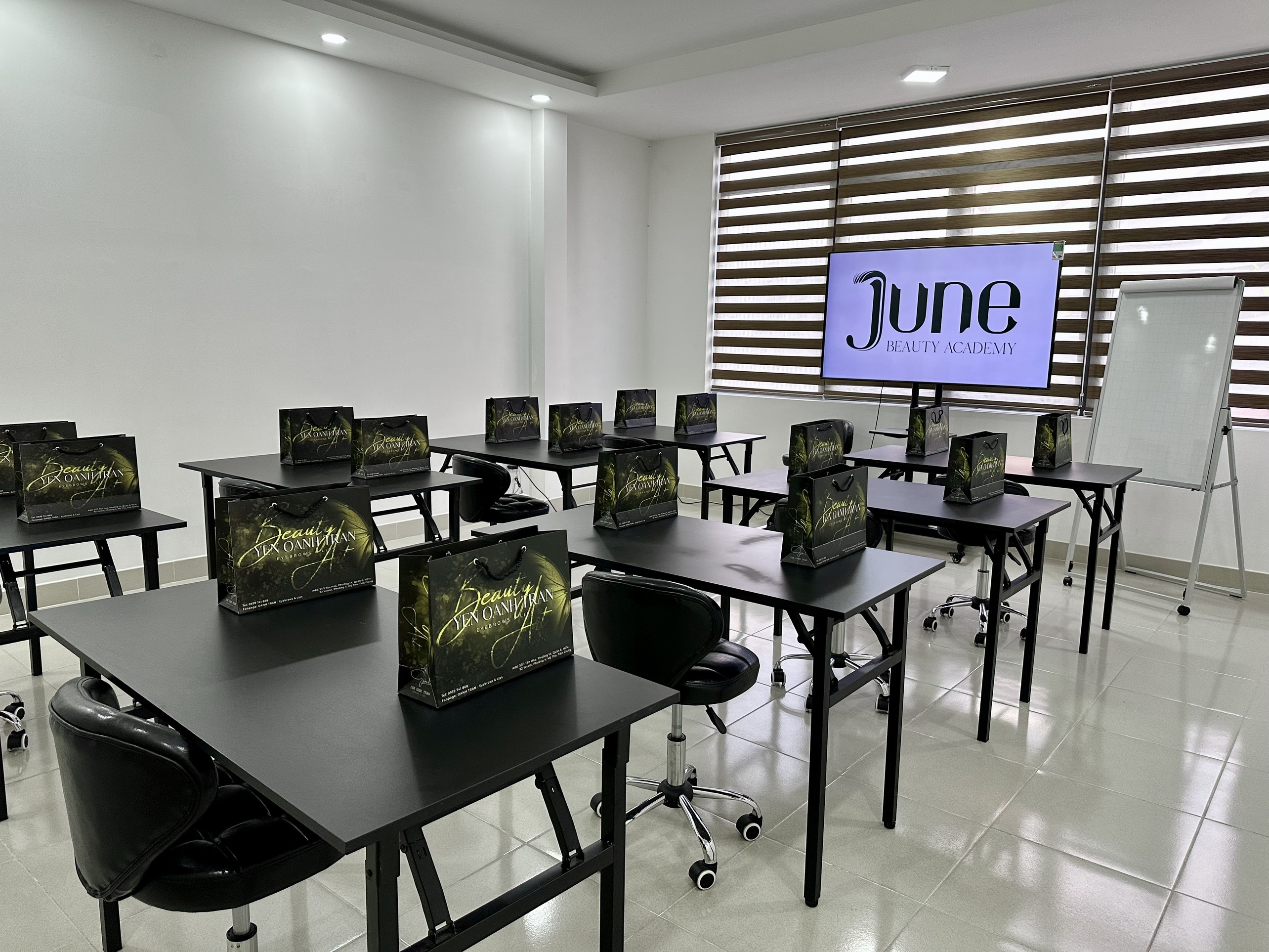 June Beauty Academy
