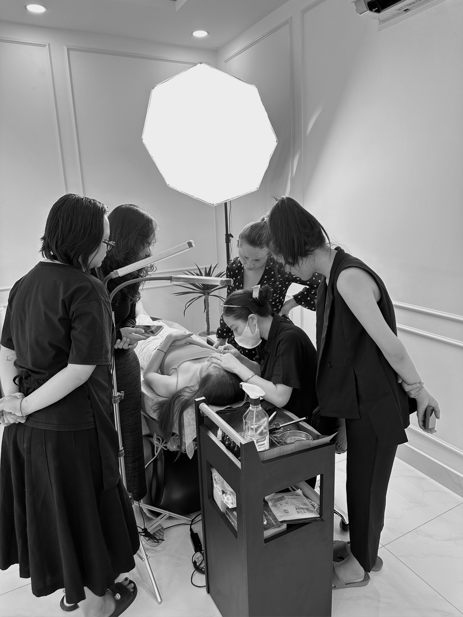 June Beauty Academy